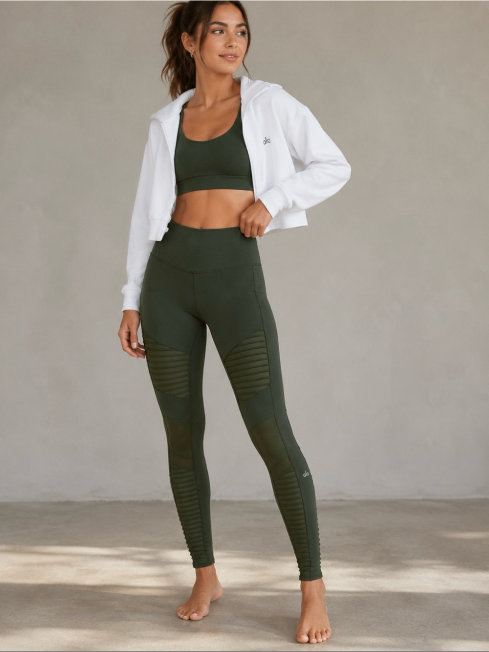 ALO Yoga Dark Green High Waist Moto Leggings SZ XS Casual Edgy Athleisure EUC